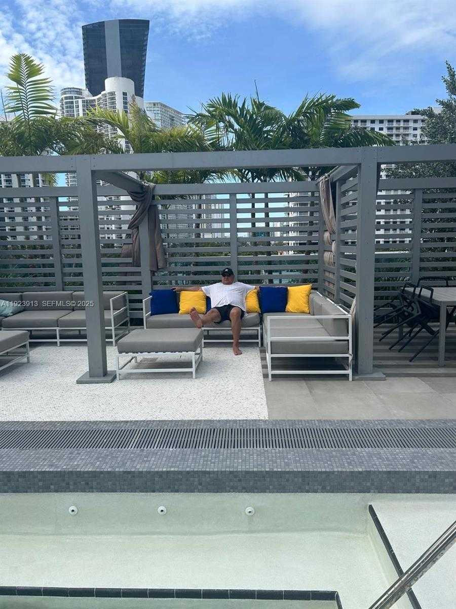 Small Image of 17550 COLLINS AVE #1204, Sunny Isles Beach Number 46