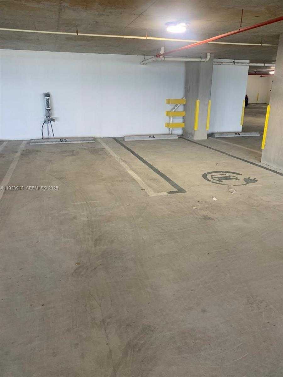 Small Image of 17550 COLLINS AVE #1204, Sunny Isles Beach Number 50