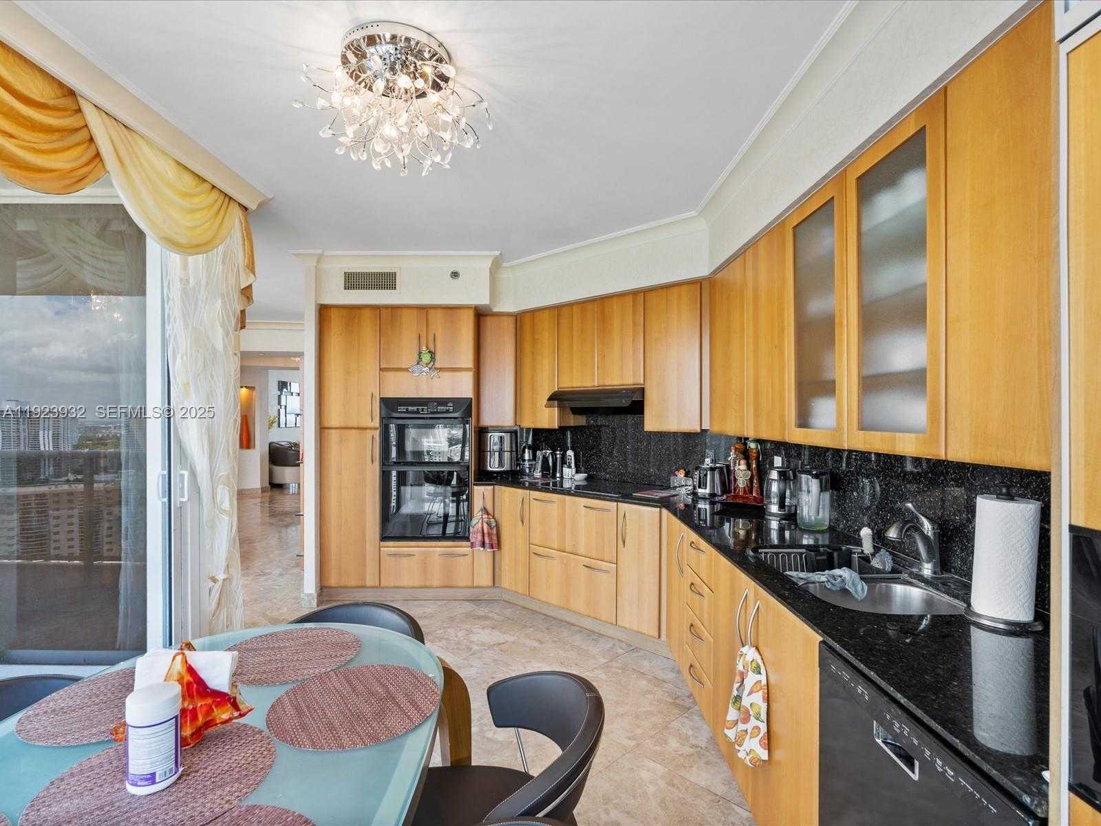 Small Image of 19111 COLLINS AVE #2503, Sunny Isles Beach Number 21