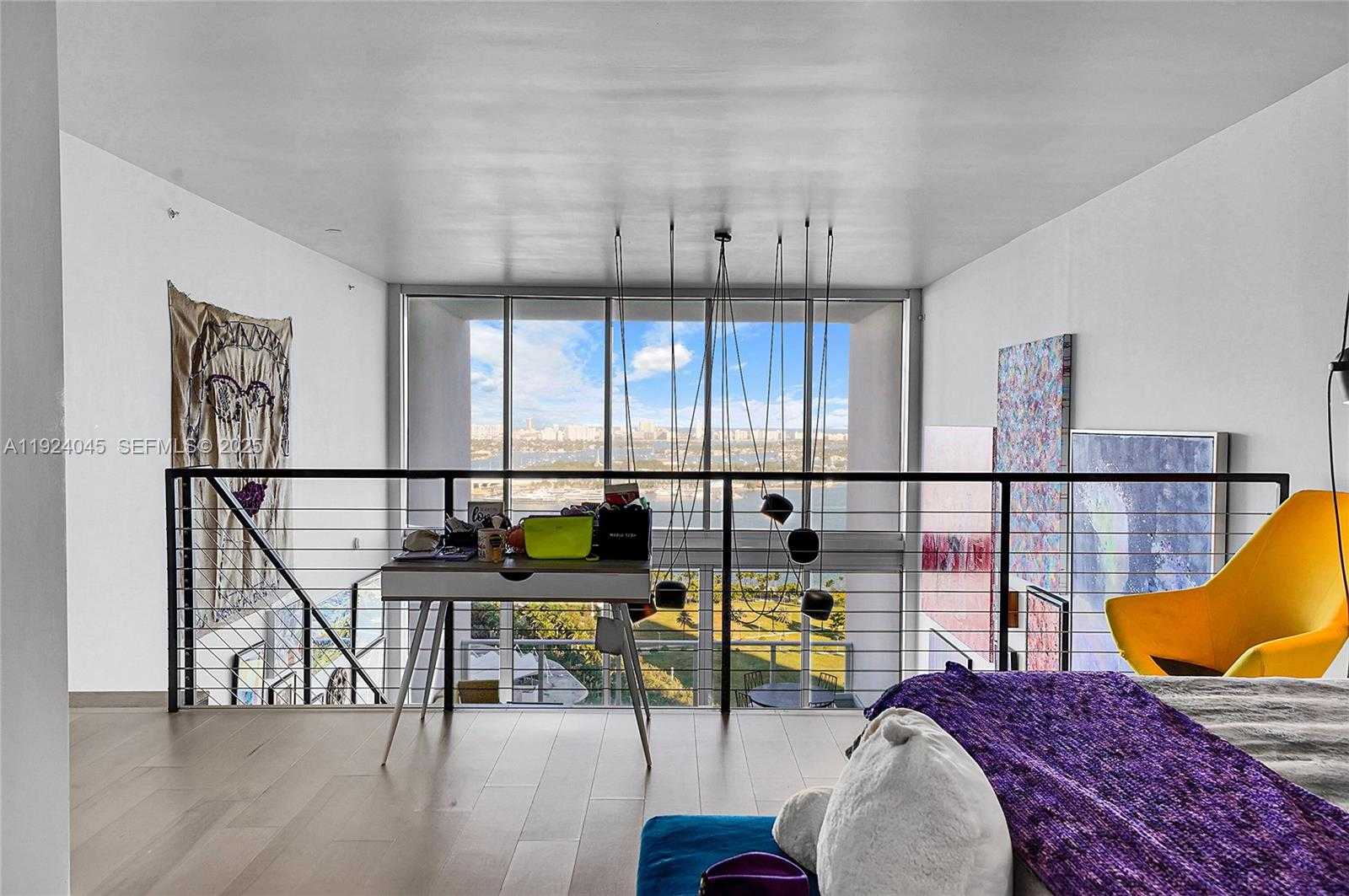 Small Image of 1040 BISCAYNE BLVD #2603, Miami Number 16