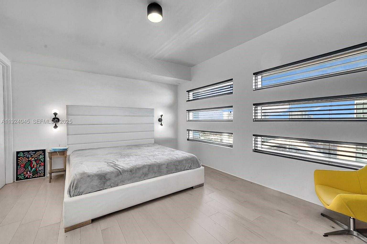 Small Image of 1040 BISCAYNE BLVD #2603, Miami Number 20