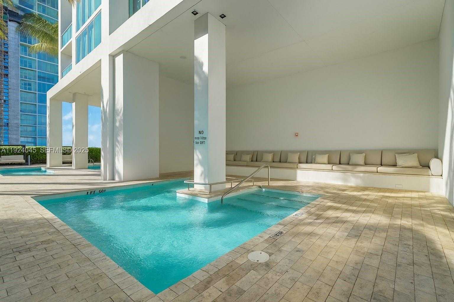 Small Image of 1040 BISCAYNE BLVD #2603, Miami Number 38