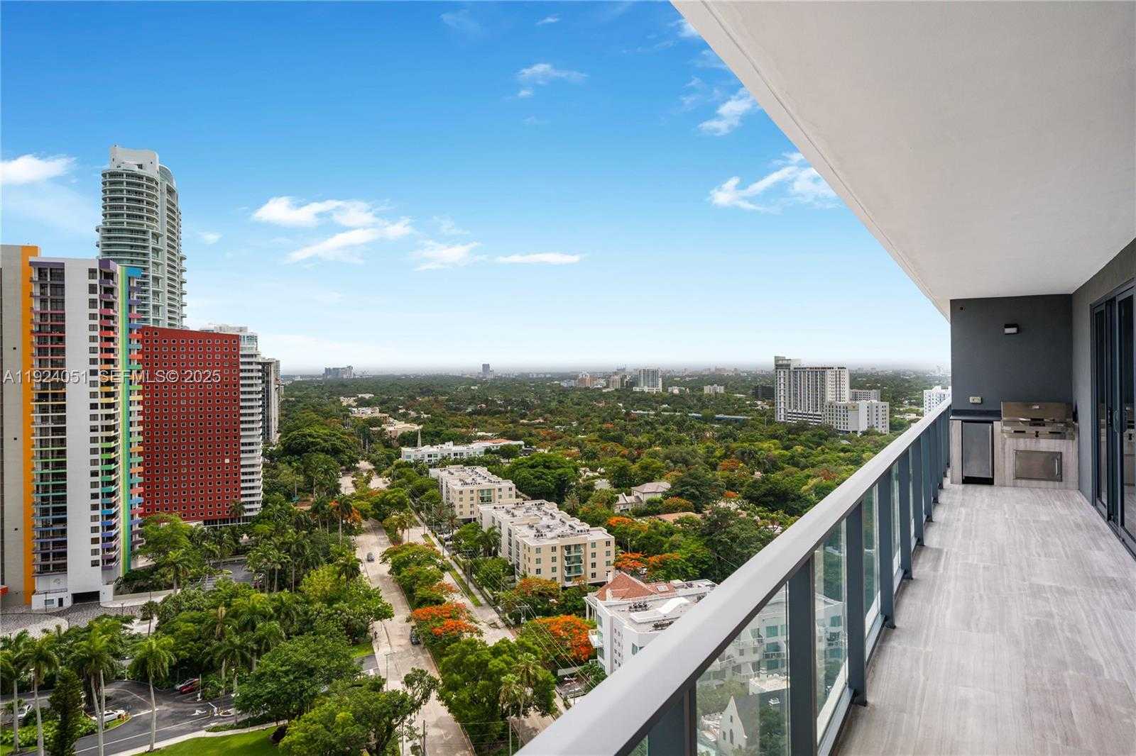 Small Image of 1451 BRICKELL AVE #2003, Miami Number 4