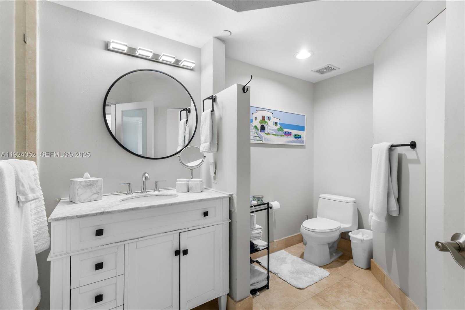 Small Image of 1330 WEST AVE #1712, Miami Beach Number 17