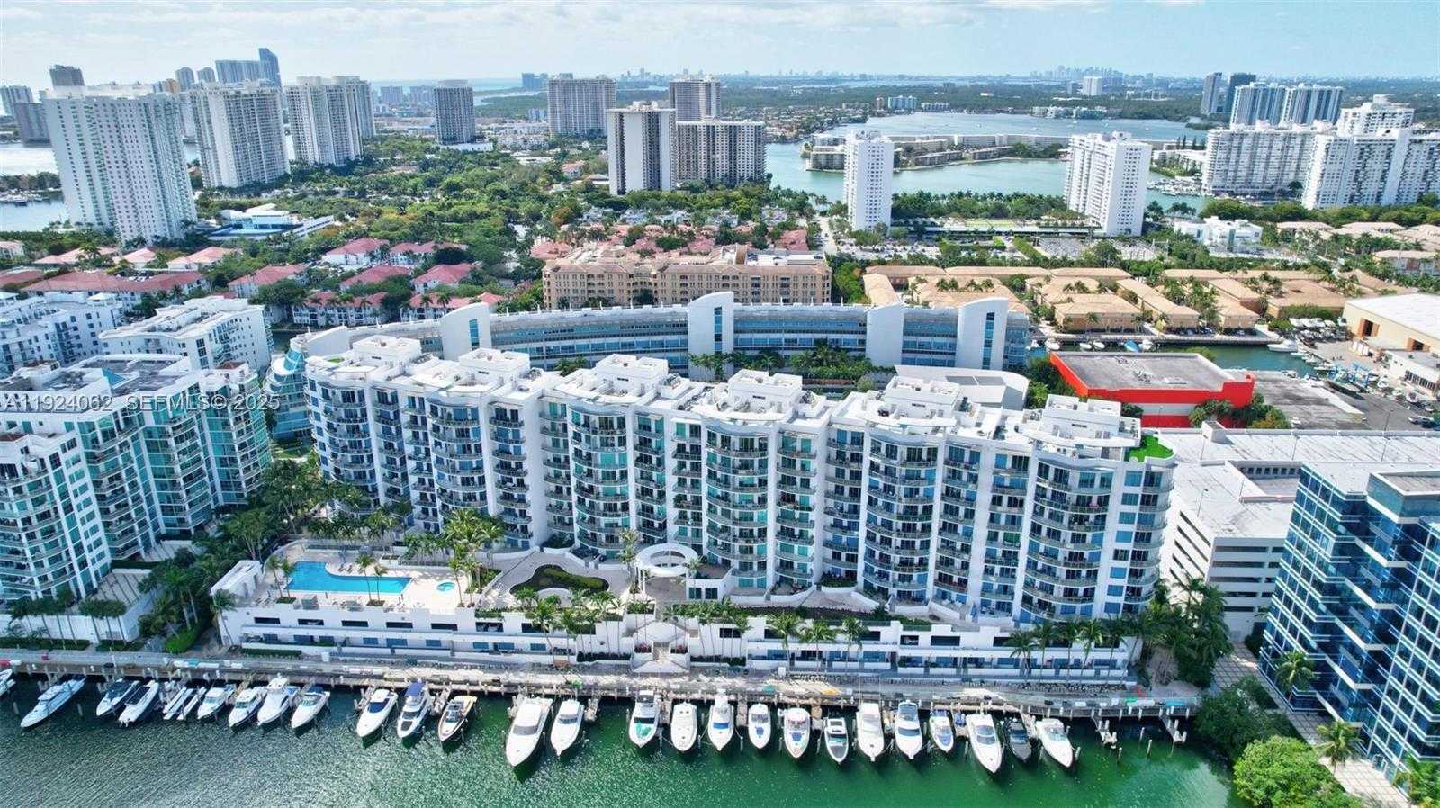 Small Image of 3029 NORTH EAST 188TH ST #1021, Aventura Number 29