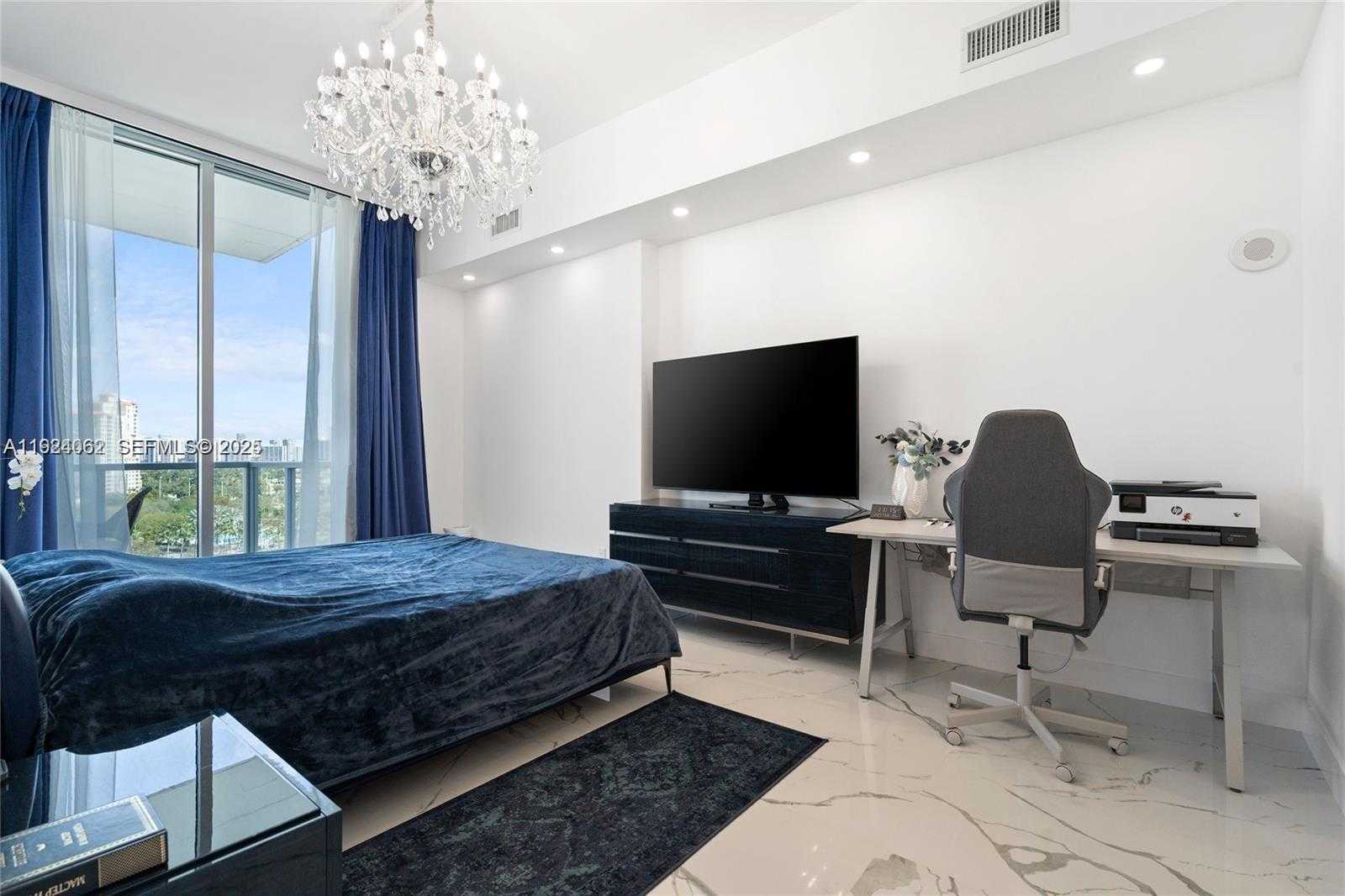 Small Image of 3029 NORTH EAST 188TH ST #1021, Aventura Number 8