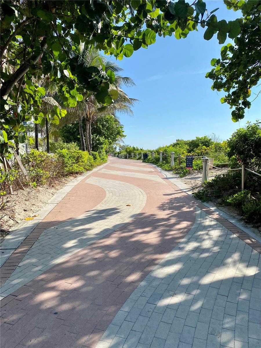 Small Image of 2301 COLLINS AVE #636, Miami Beach Number 36