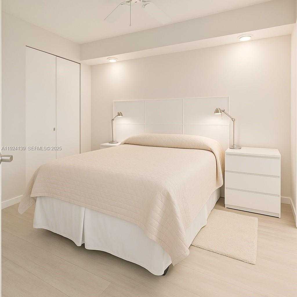 Small Image of 2301 COLLINS AVE #636, Miami Beach Number 9