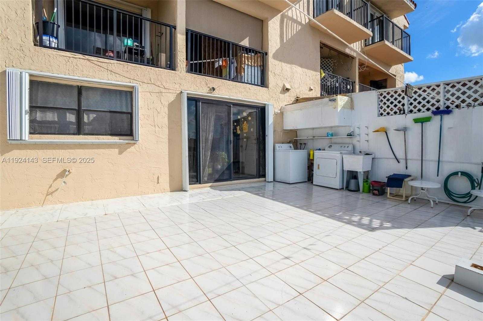 Small Image of 5530 WEST 26TH CT #102, Hialeah Number 40