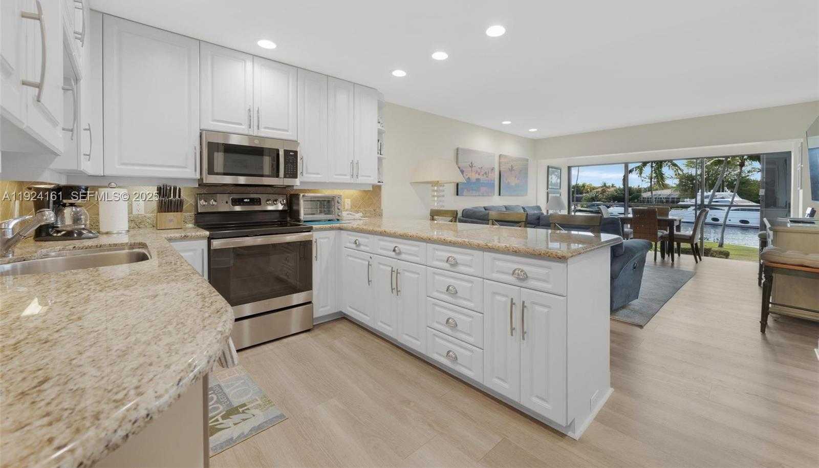 Small Image of 18 ANCHOR DRIVE #B, Key Largo Number 1