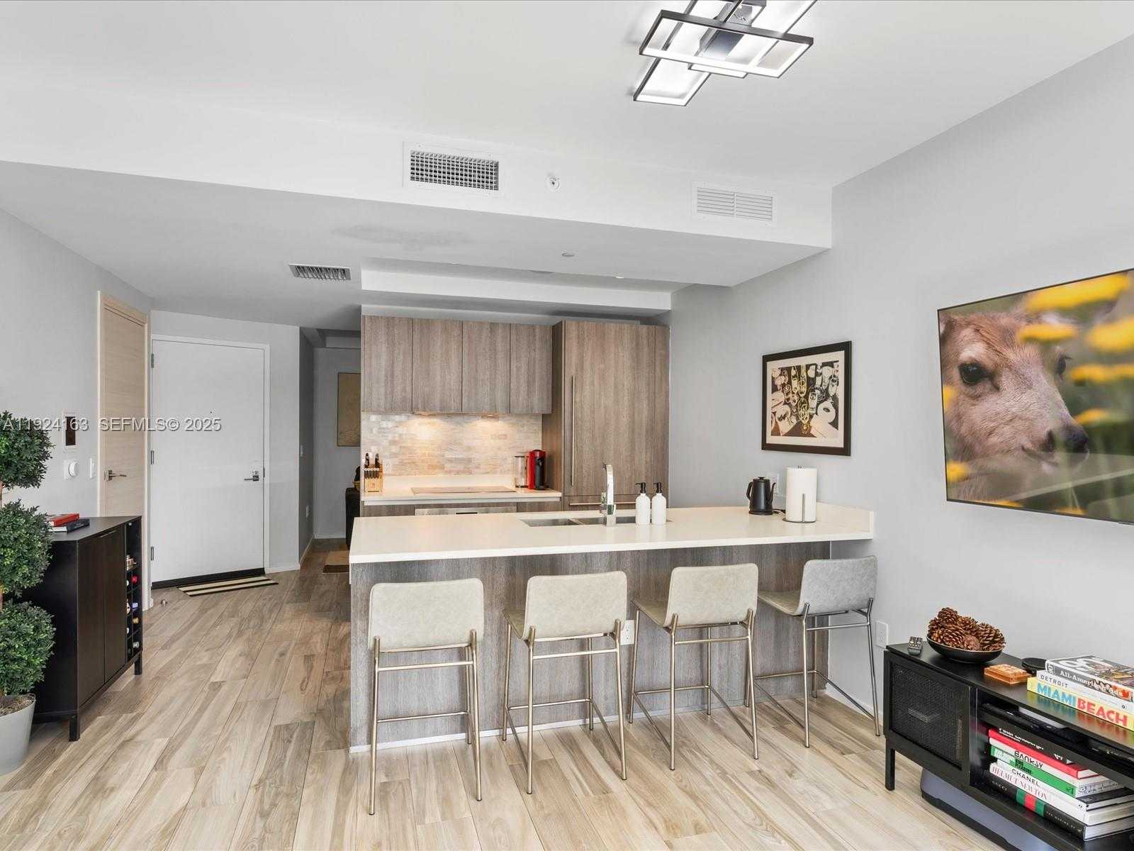 Small Image of 801 SOUTH MIAMI AVE #1603, Miami Number 12