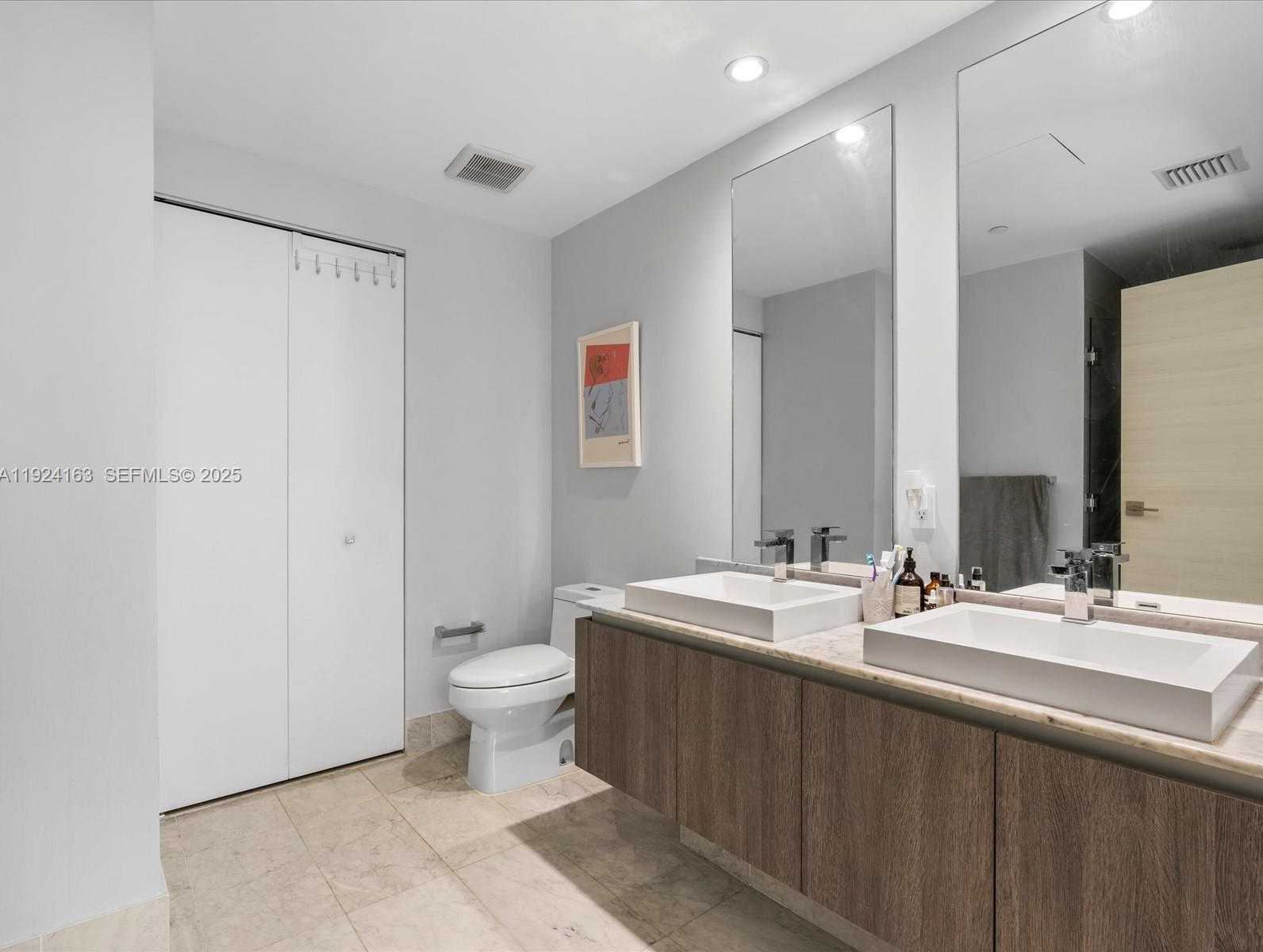 Small Image of 801 SOUTH MIAMI AVE #1603, Miami Number 22