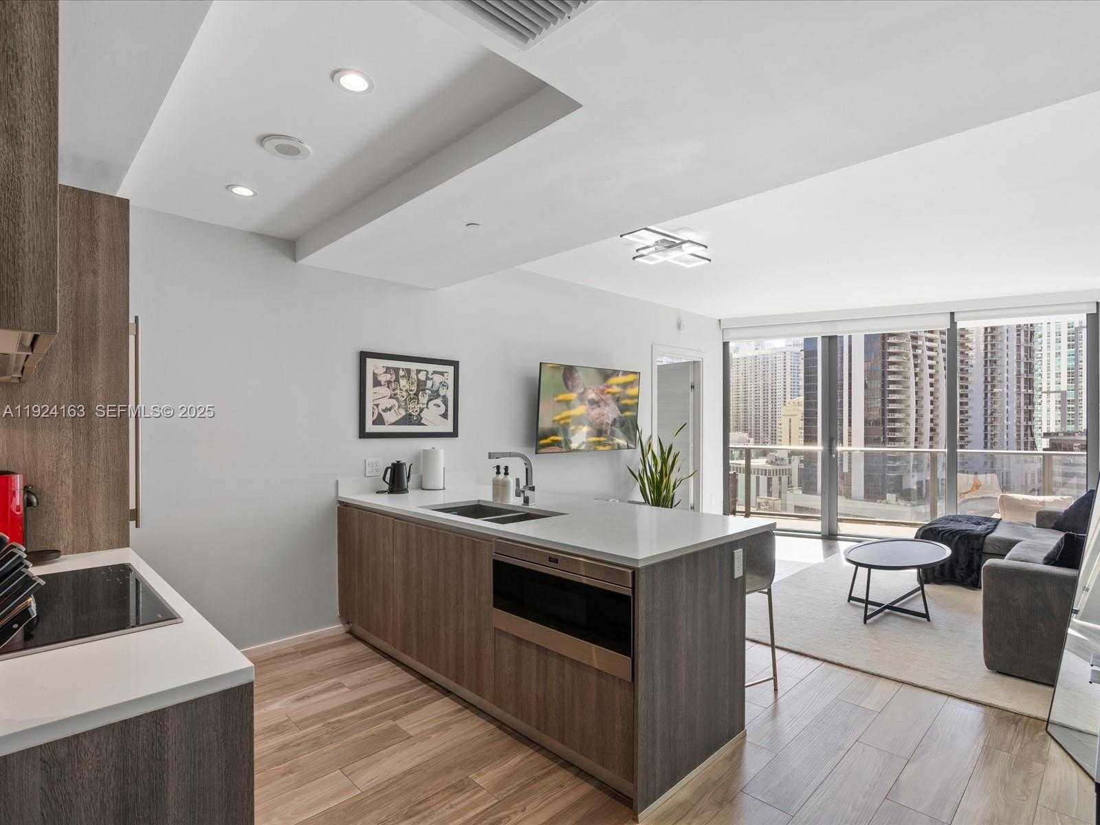 Small Image of 801 SOUTH MIAMI AVE #1603, Miami Number 3