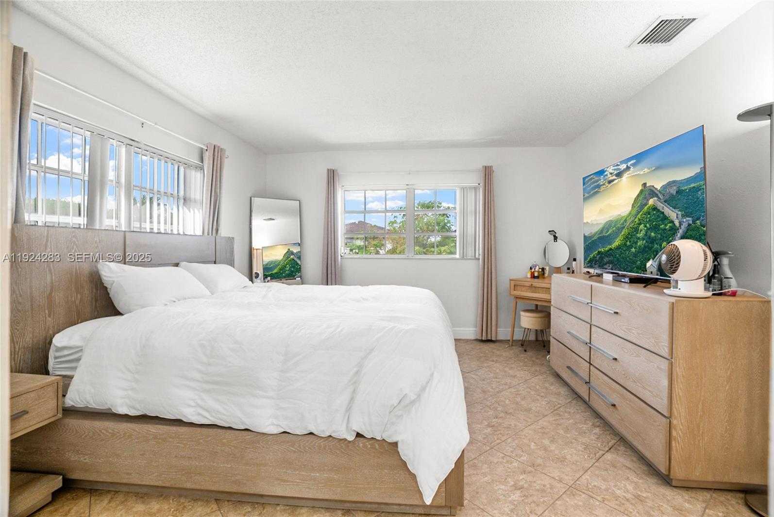 Small Image of 4605 SOUTH WEST 139TH CT #814, Miami Number 12