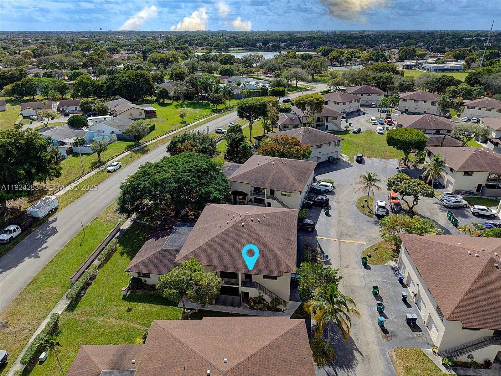 Small Image of 4605 SOUTH WEST 139TH CT #814, Miami Number 22