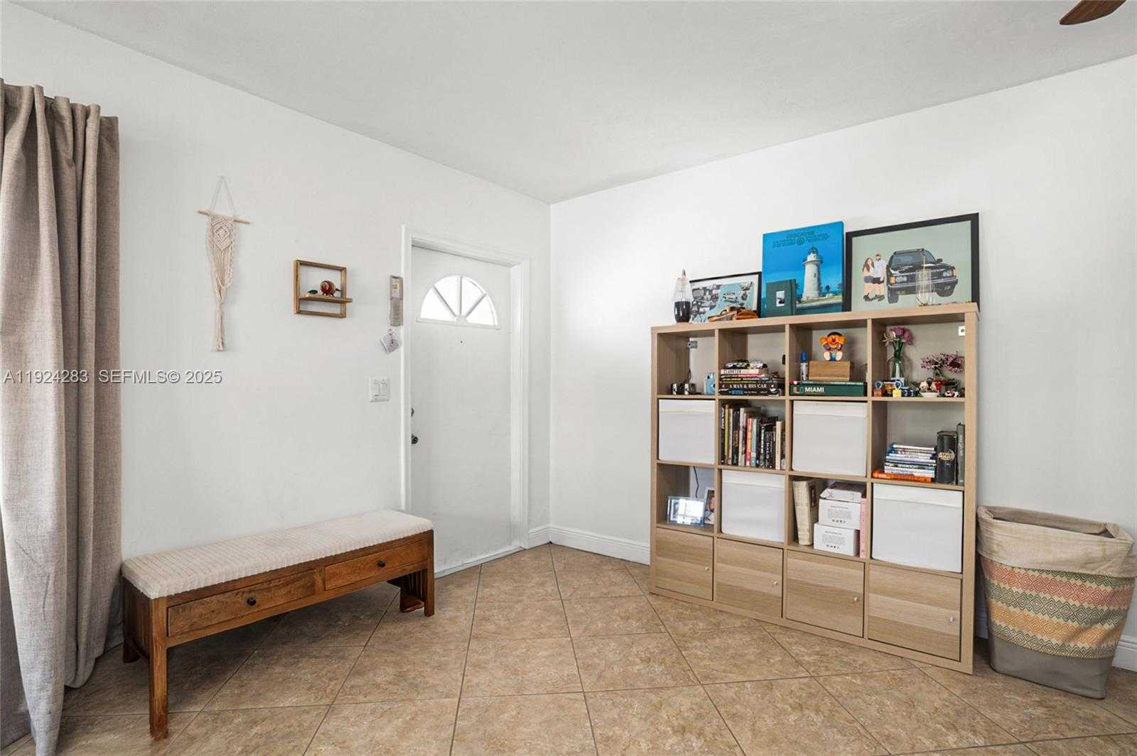 Small Image of 4605 SOUTH WEST 139TH CT #814, Miami Number 3