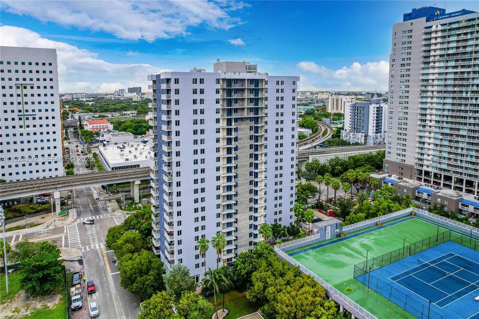 Small Image of 850 NORTH MIAMI AVE #W-408, Miami Number 3