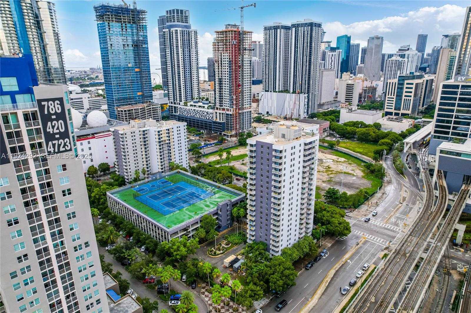 Small Image of 850 NORTH MIAMI AVE #W-408, Miami Number 9