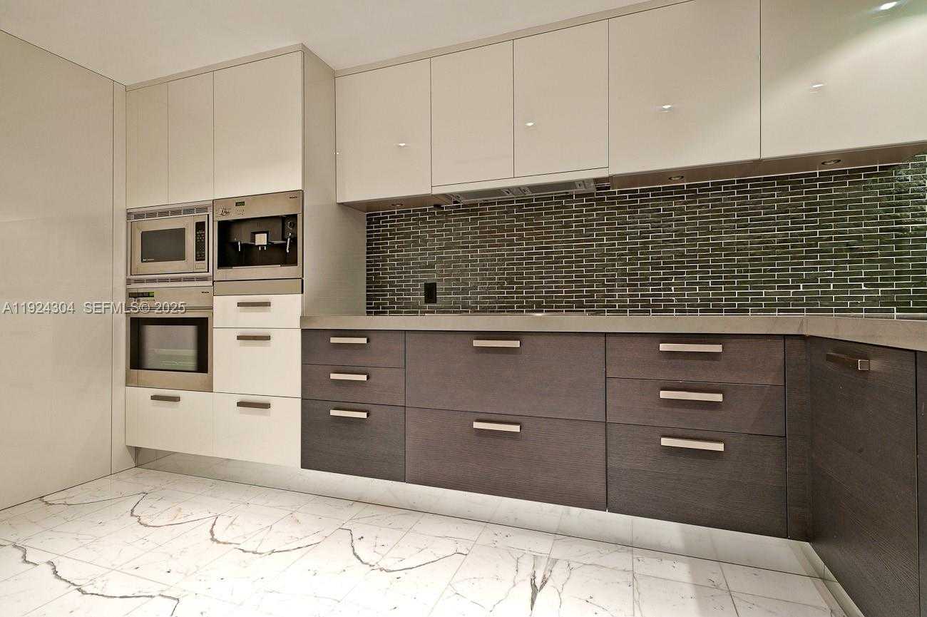 Small Image of 1331 BRICKELL BAY DR #4309, Miami Number 5