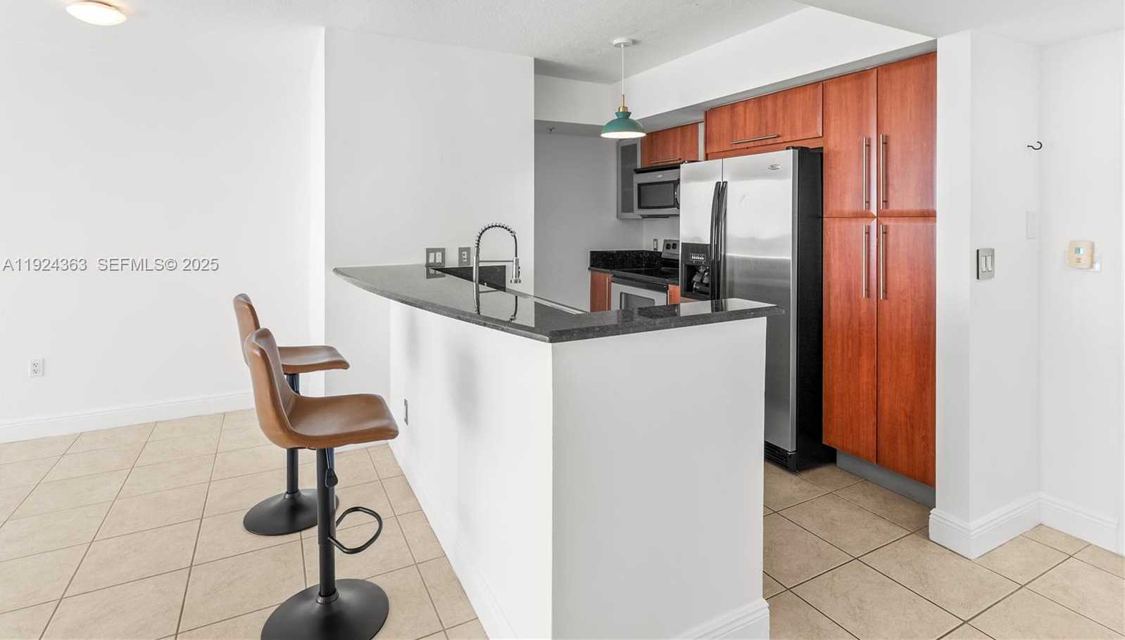 Small Image of 3232 SOUTH WEST 22ND ST #905, Miami Number 7