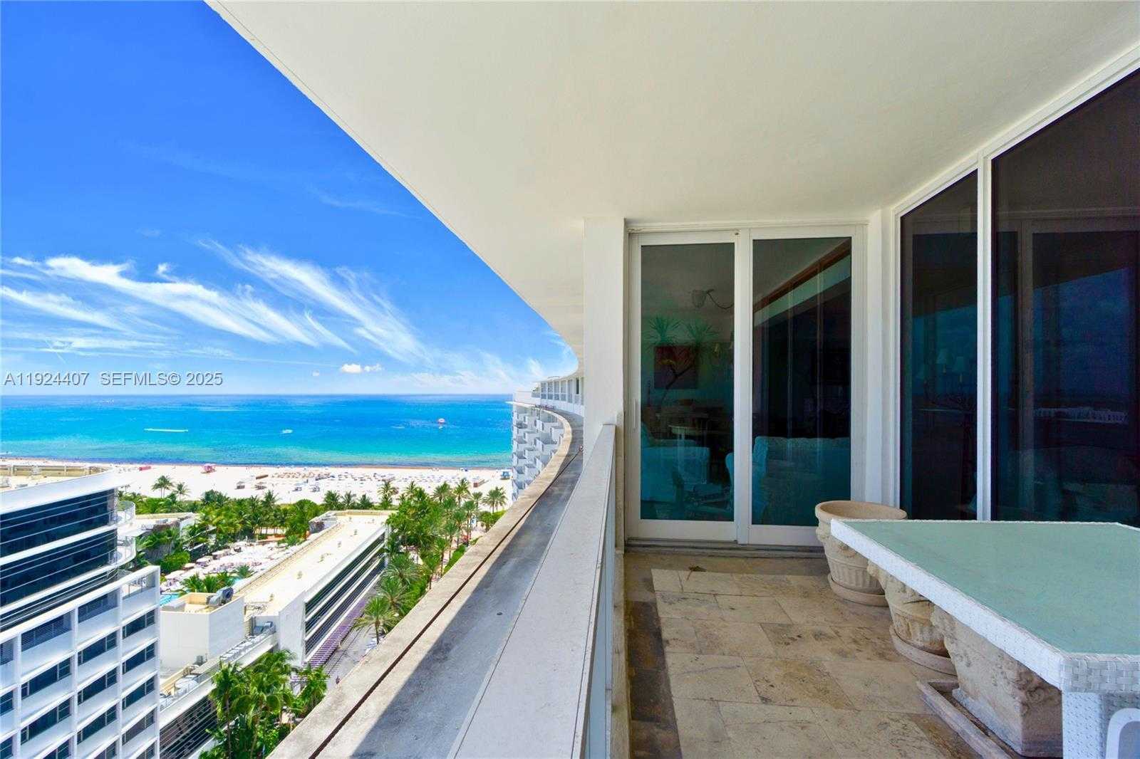 Small Image of 100 LINCOLN RD #PH8, Miami Beach Number 23