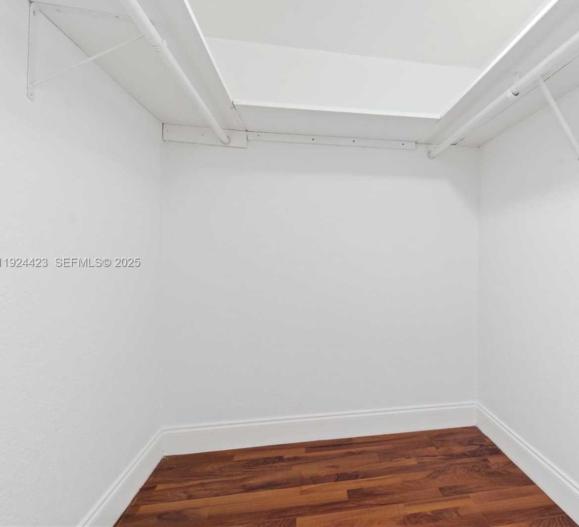 Small Image of 6770 INDIAN CREEK DR #11B, Miami Beach Number 14