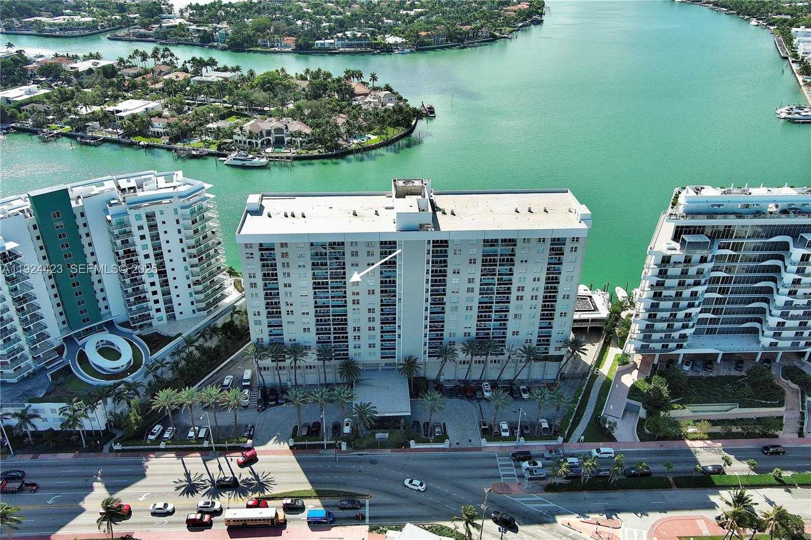Small Image of 6770 INDIAN CREEK DR #11B, Miami Beach Number 15
