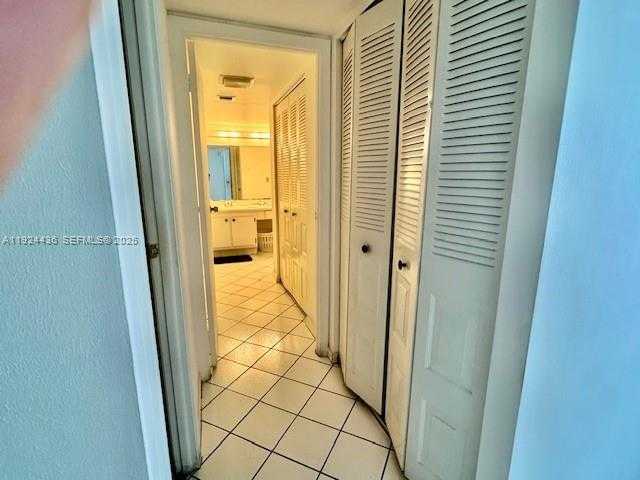 Small Image of 20335 WEST COUNTRY CLUB DR #2101, Aventura Number 25