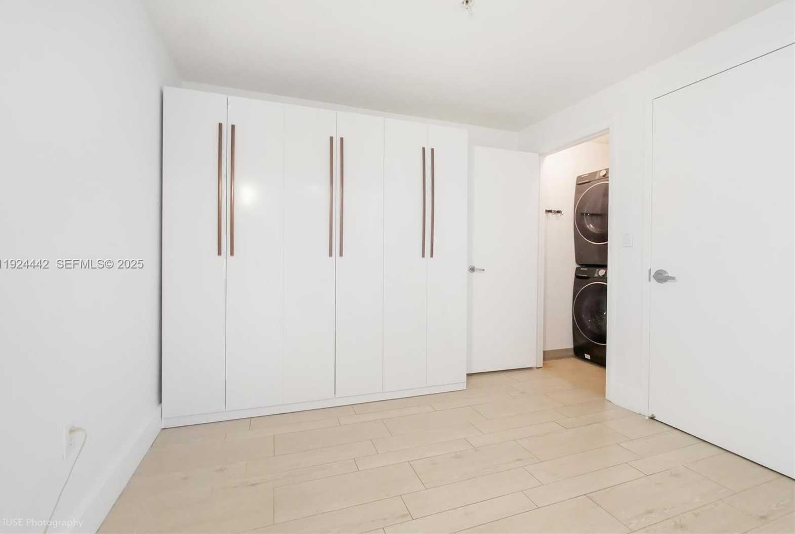 Small Image of 1900 NORTH BAYSHORE DR #2615, Miami Number 10