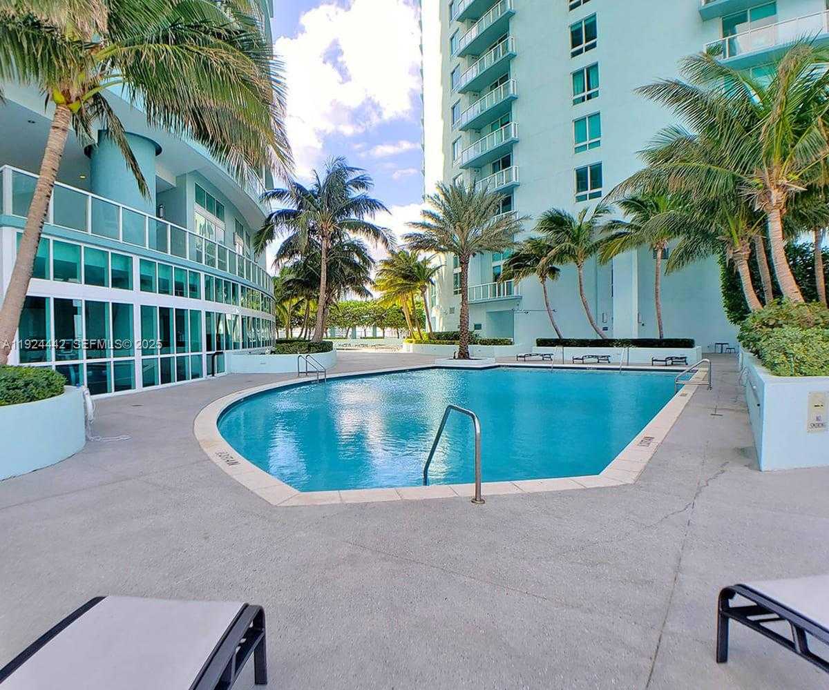 Small Image of 1900 NORTH BAYSHORE DR #2615, Miami Number 14