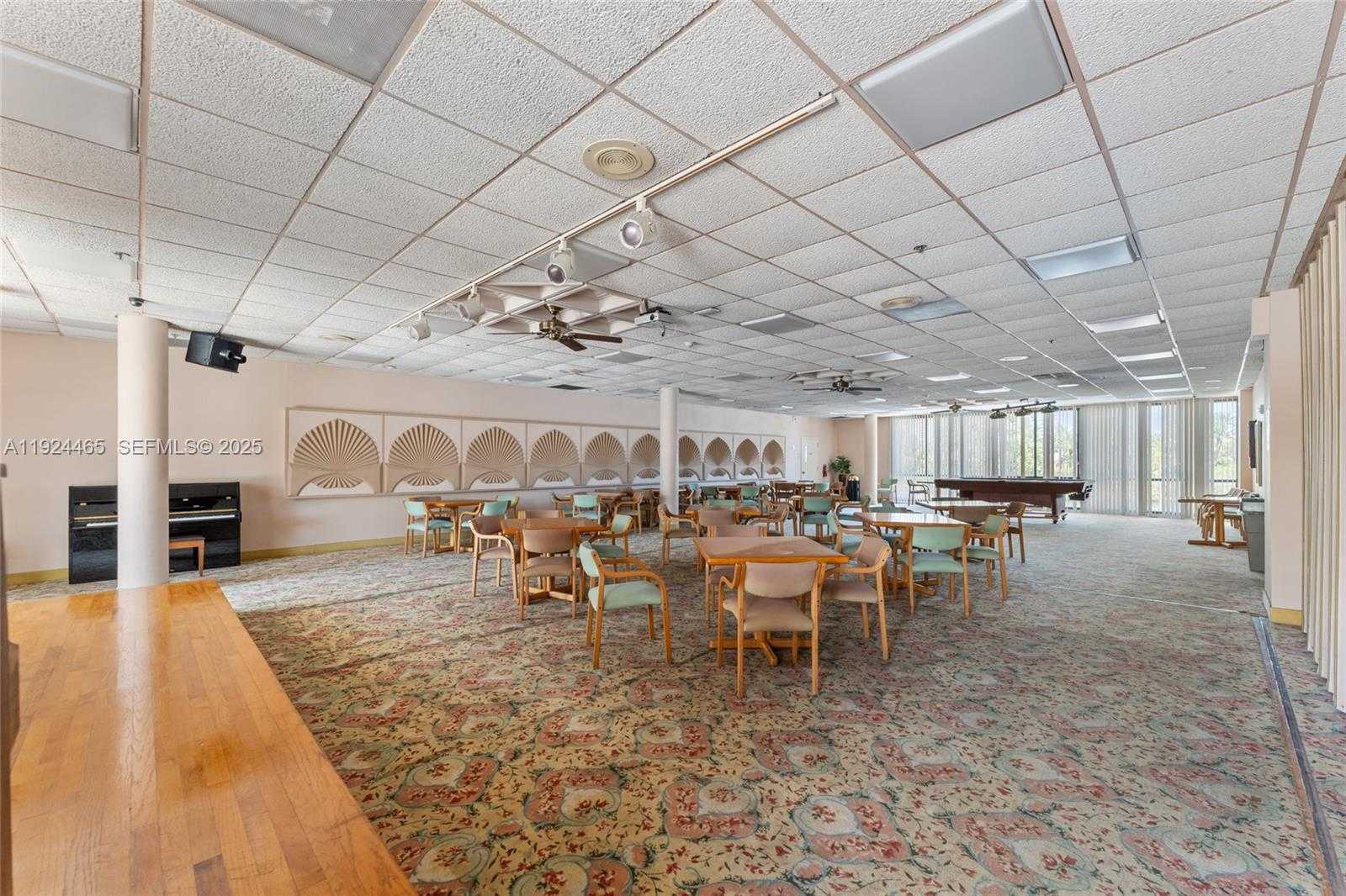 Small Image of 3731 NORTH COUNTRY CLUB #921, Aventura Number 23