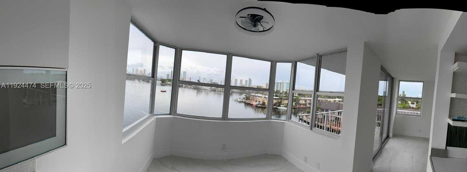 Small Image of 16570 NORTH EAST 26TH AVE #5G BOAT SLIP INCLUDED, North Miami Beach Number 32