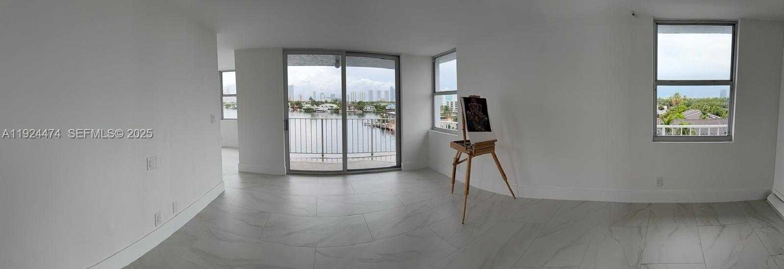 Small Image of 16570 NORTH EAST 26TH AVE #5G BOAT SLIP INCLUDED, North Miami Beach Number 37