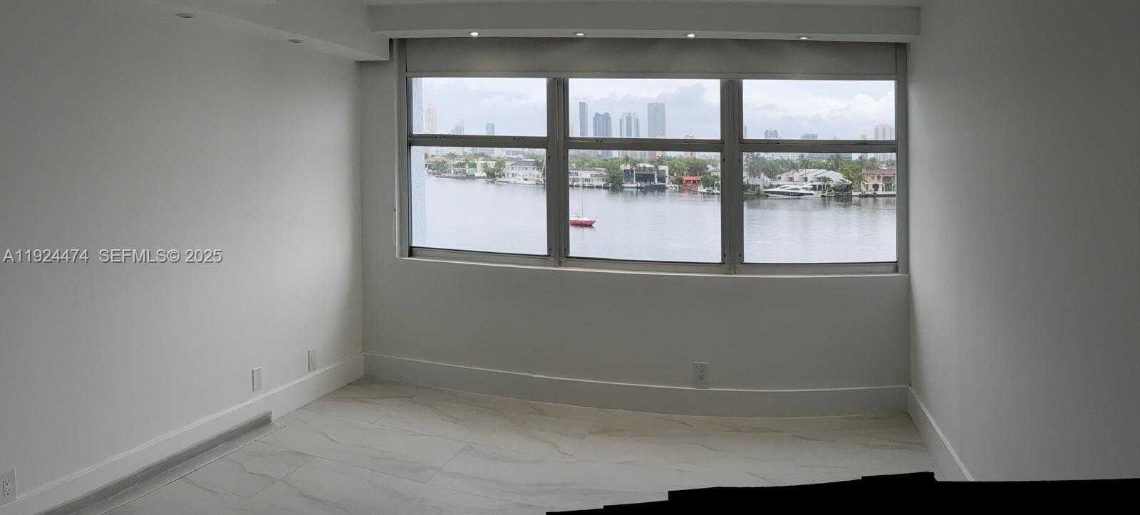 Small Image of 16570 NORTH EAST 26TH AVE #5G BOAT SLIP INCLUDED, North Miami Beach Number 51