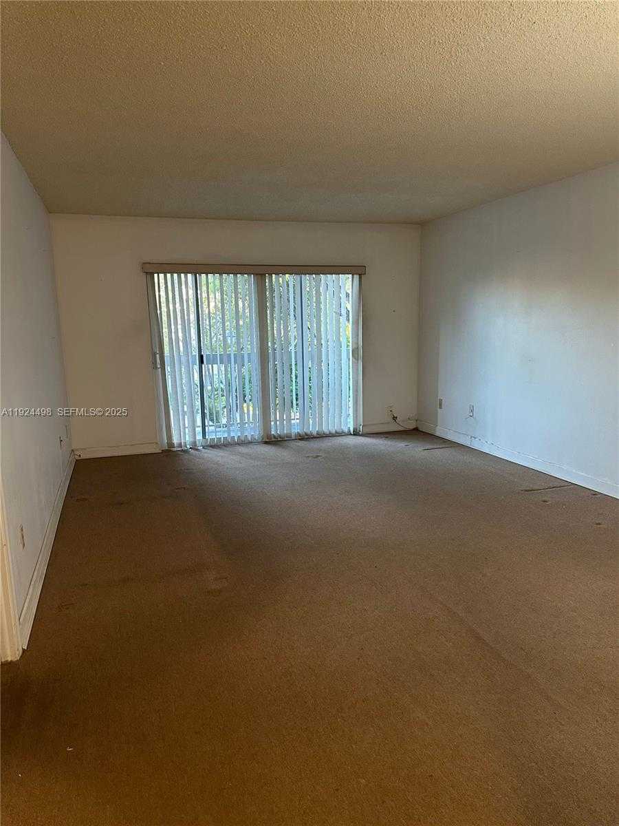 Small Image of Miami Number 4