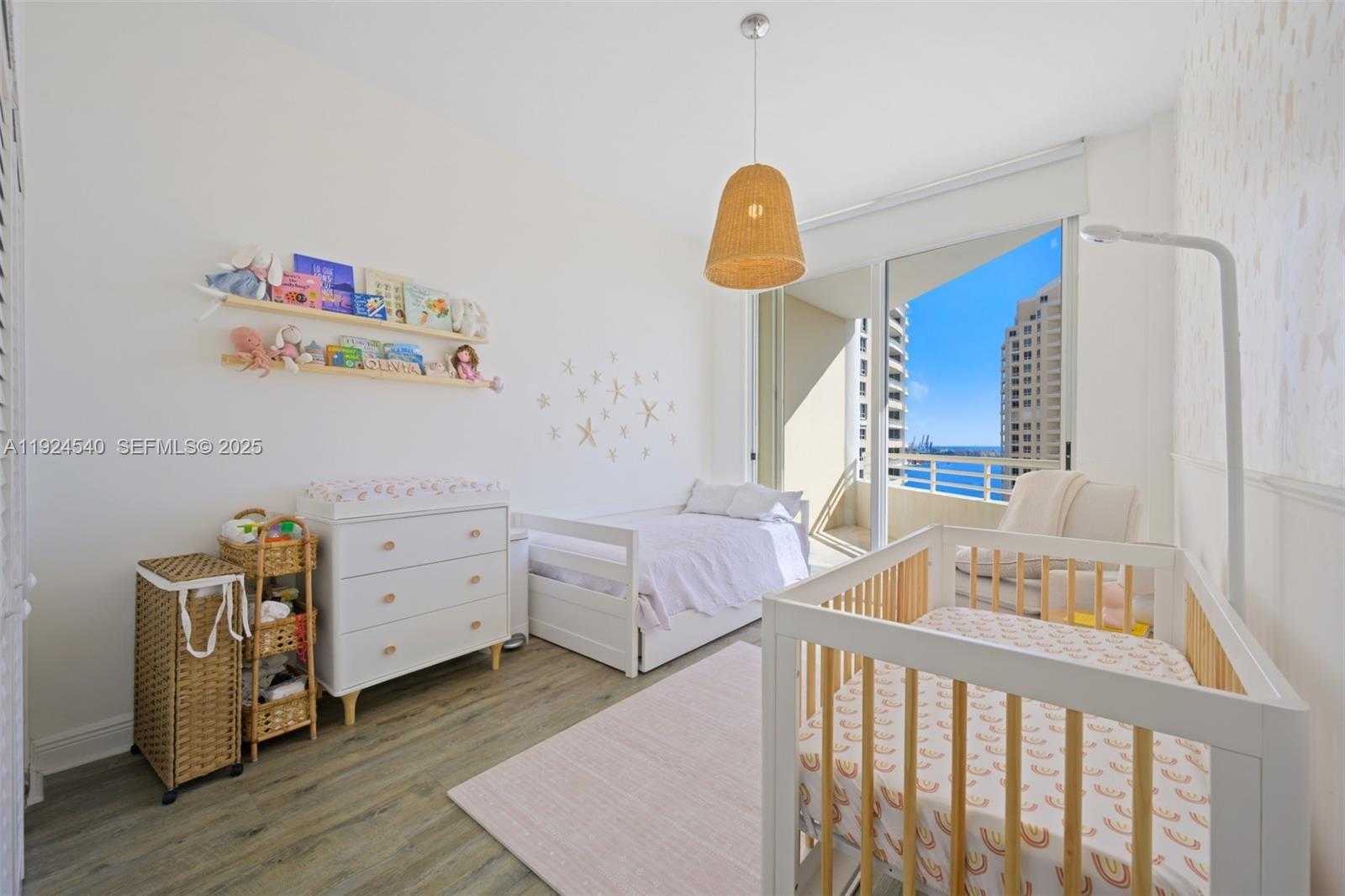 Small Image of 888 BRICKELL KEY DR #2909, Miami Number 17