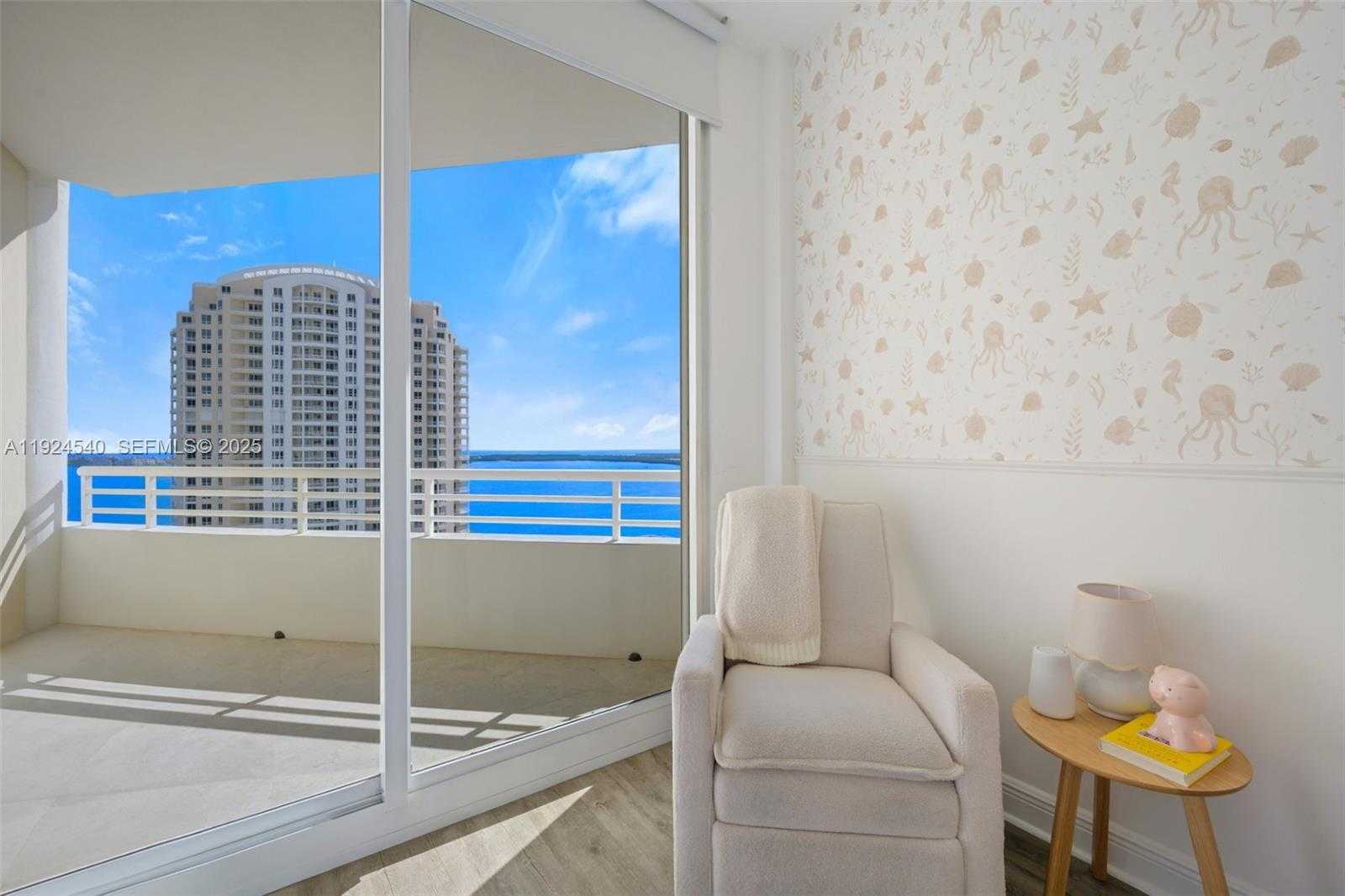 Small Image of 888 BRICKELL KEY DR #2909, Miami Number 18