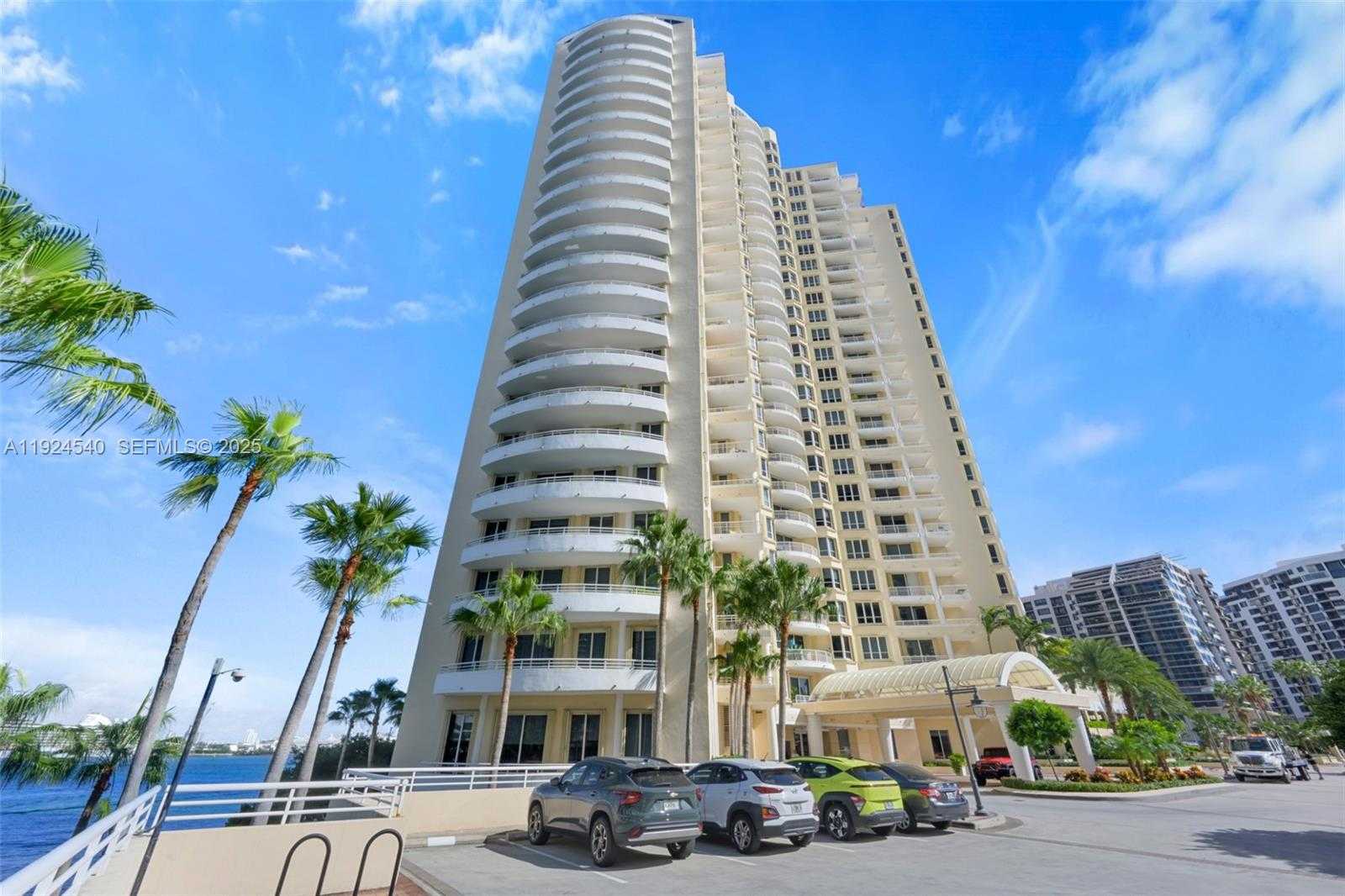 Small Image of 888 BRICKELL KEY DR #2909, Miami Number 24
