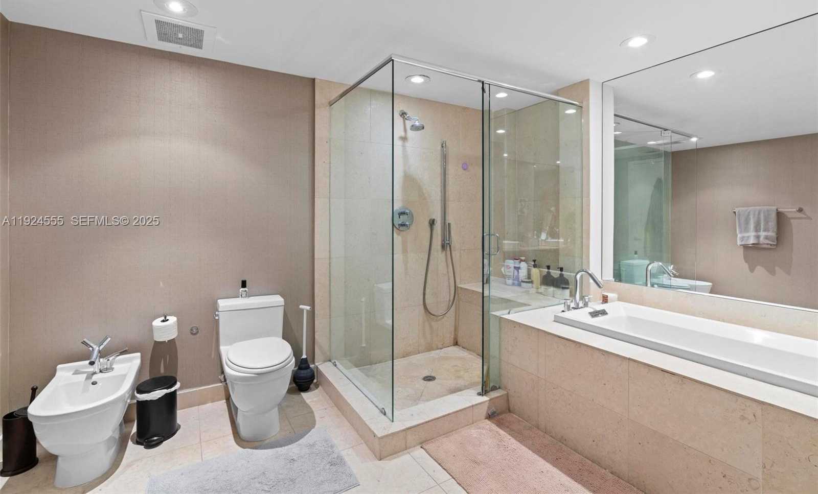 Small Image of 495 BRICKELL AVE #501, Miami Number 19