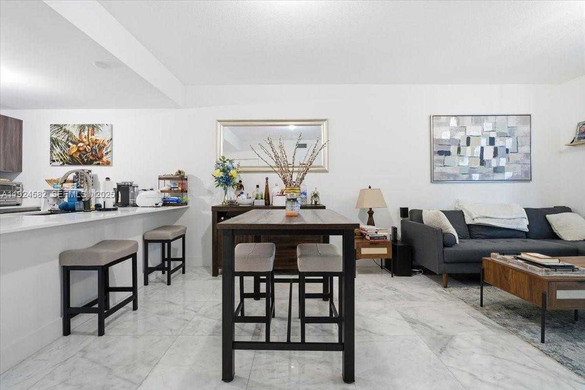 Small Image of 488 NORTH EAST 18TH ST #1806, Miami Number 15