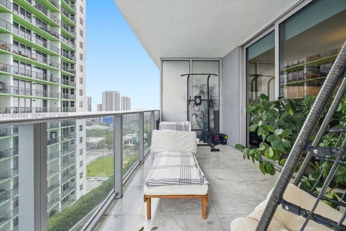 Small Image of 488 NORTH EAST 18TH ST #1806, Miami Number 8