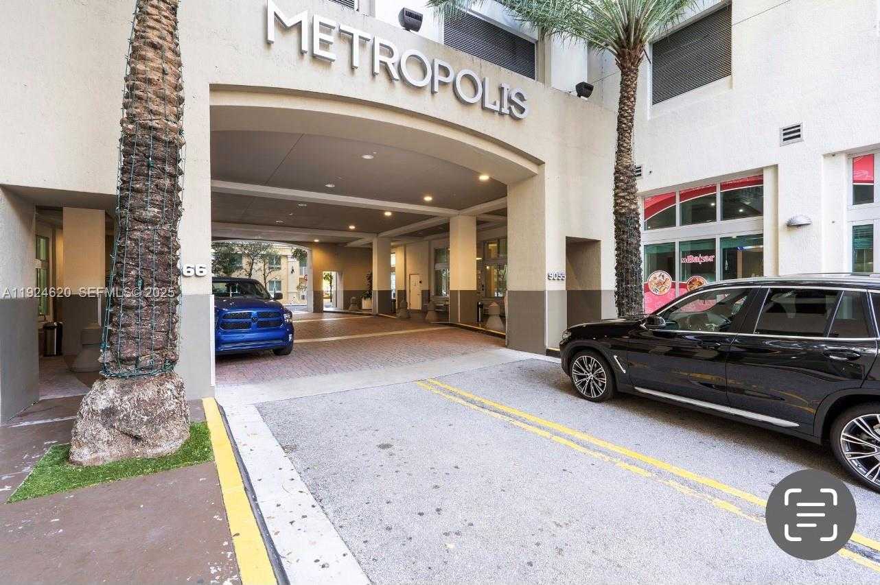 Small Image of 9055 SOUTH WEST 73 CT #809, Miami Number 47