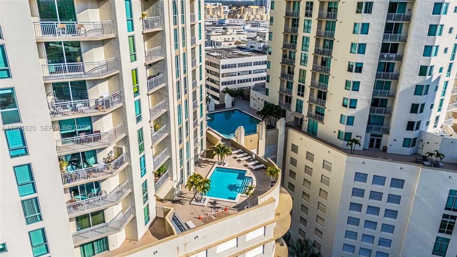 Small Image of 9055 SOUTH WEST 73 CT #809, Miami Number 5