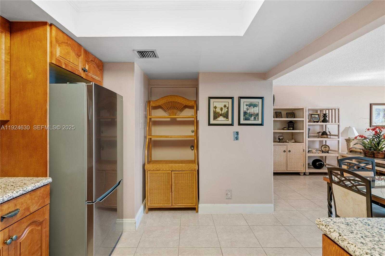 Small Image of 500 THREE ISLANDS BLVD #917, Hallandale Beach Number 16