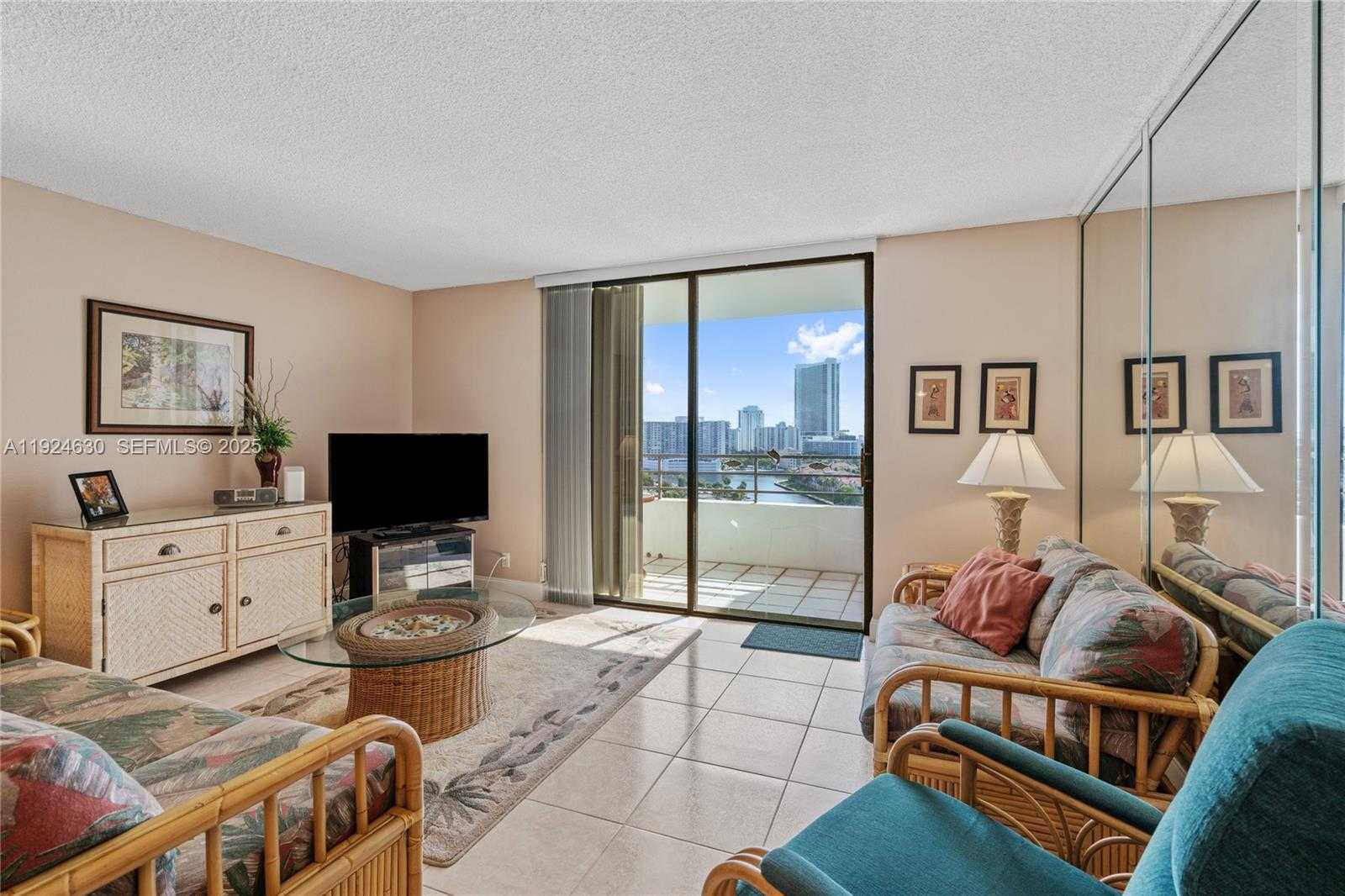 Small Image of 500 THREE ISLANDS BLVD #917, Hallandale Beach Number 26