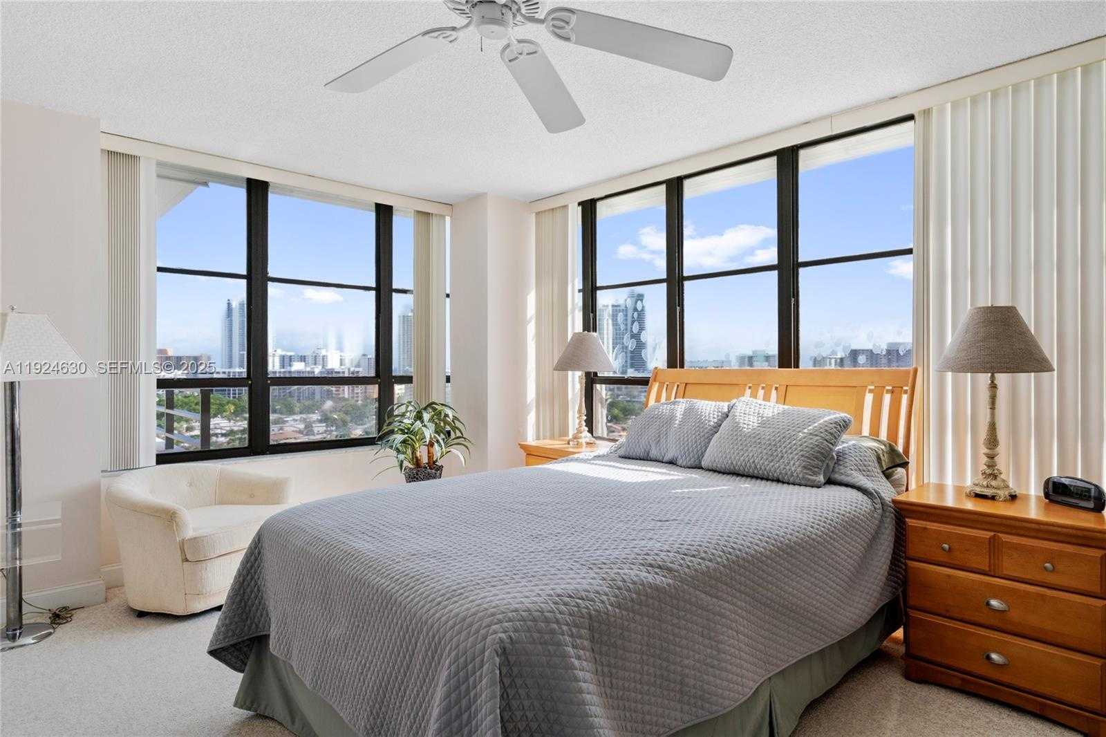 Small Image of 500 THREE ISLANDS BLVD #917, Hallandale Beach Number 33