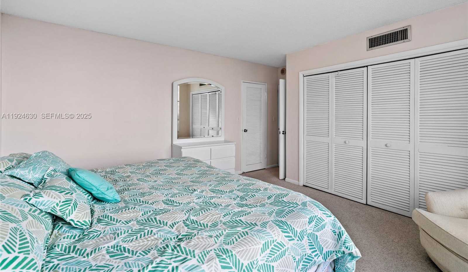 Small Image of 500 THREE ISLANDS BLVD #917, Hallandale Beach Number 45