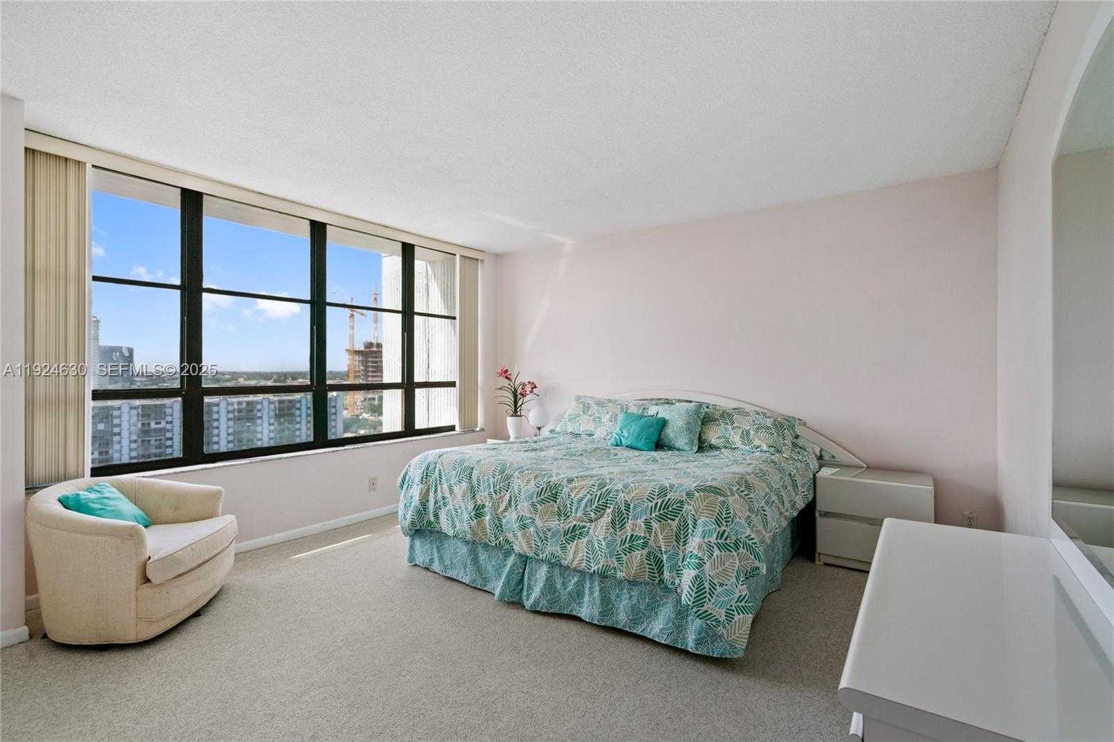 Small Image of 500 THREE ISLANDS BLVD #917, Hallandale Beach Number 46