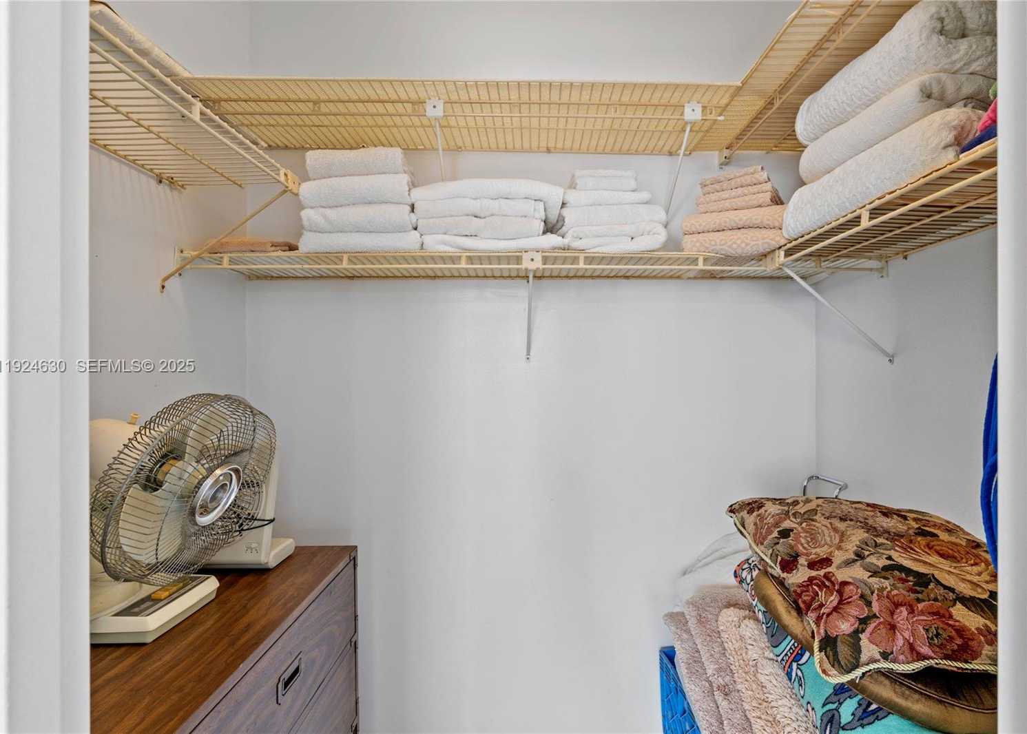 Small Image of 500 THREE ISLANDS BLVD #917, Hallandale Beach Number 55