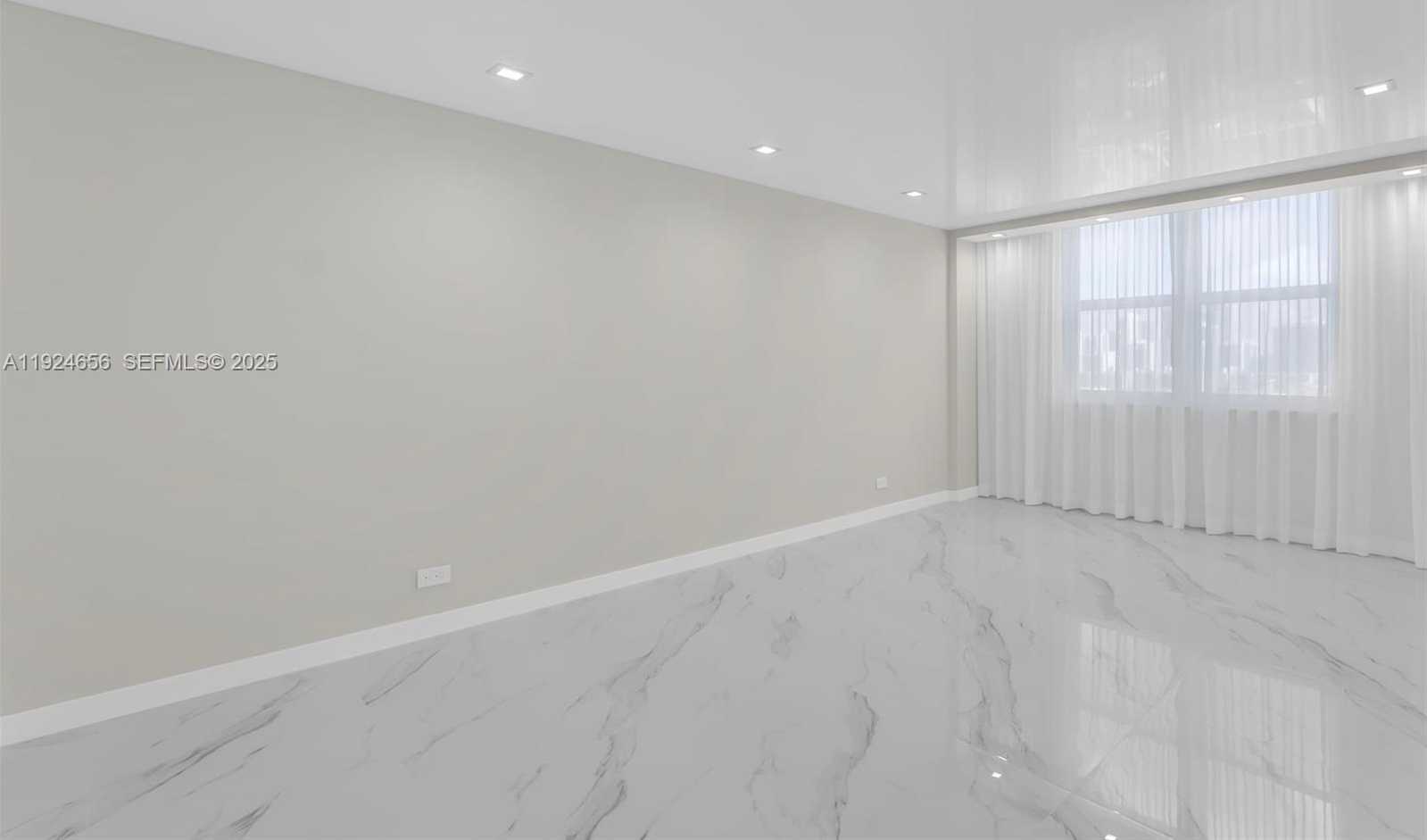 Small Image of 251 174TH ST #1414, Sunny Isles Beach Number 11